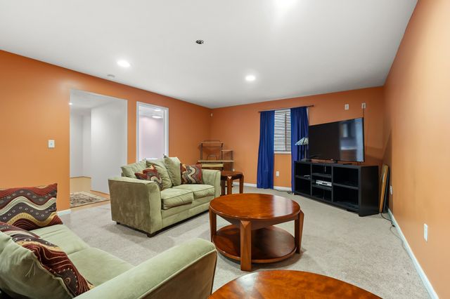 48655 Beulah Way, Mattawan, MI 49071