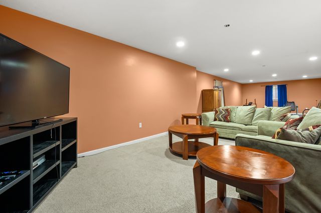 48655 Beulah Way, Mattawan, MI 49071