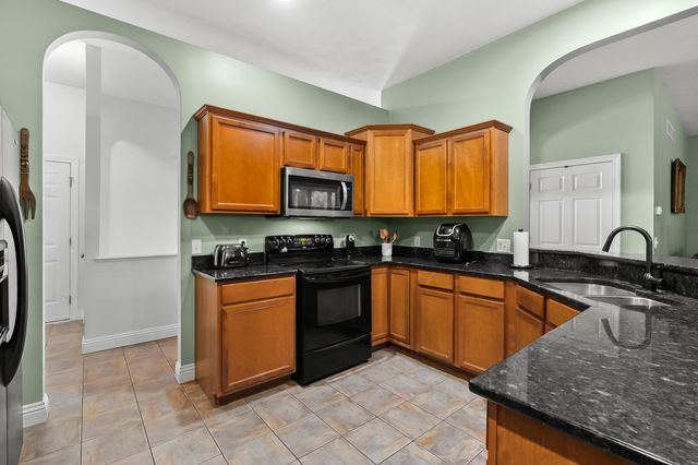 48655 Beulah Way, Mattawan, MI 49071