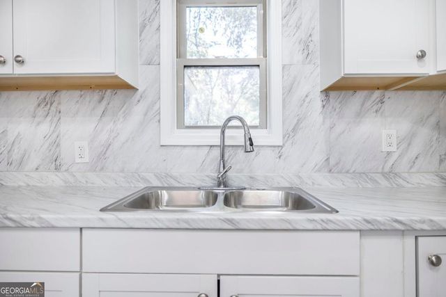 1930 Northbrook Avenue, Macon, GA 31201