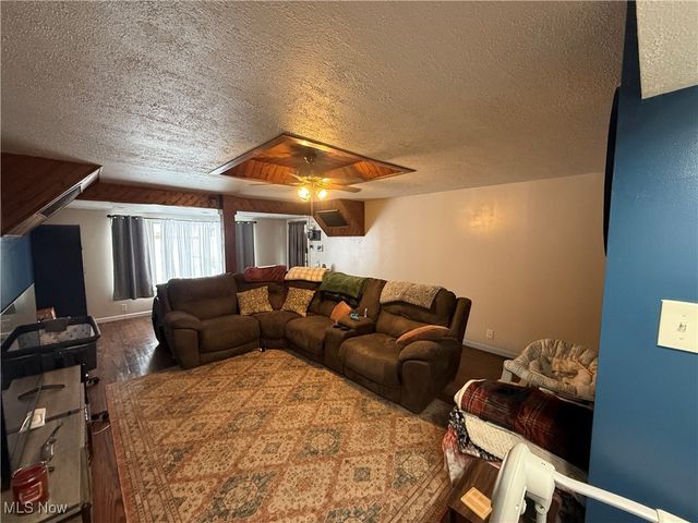 823 Goddard Avenue, Zanesville, OH 43701