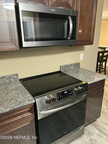 294 LEE Drive, Orange Park, FL 32073