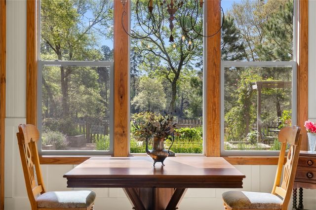 3702 County Road 151, Bedias, TX 77831