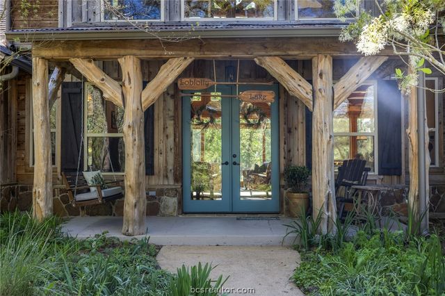 3702 County Road 151, Bedias, TX 77831