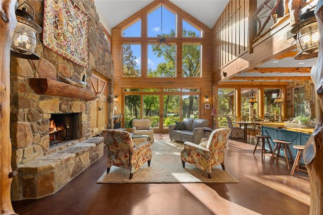 3702 County Road 151, Bedias, TX 77831