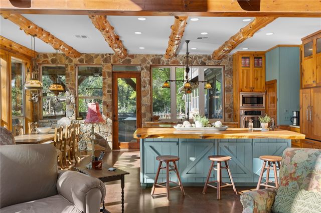 3702 County Road 151, Bedias, TX 77831