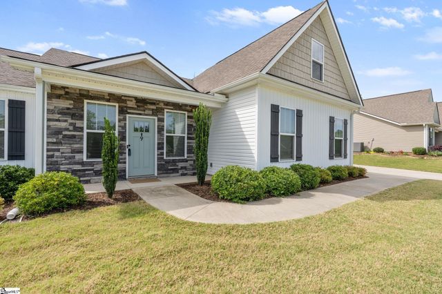 9 Judge Looper Court, Travelers Rest, SC 29690