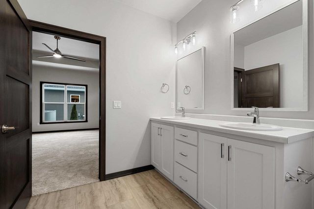 497 PAPERMILL CIRCLE, Kimberly, WI 54136