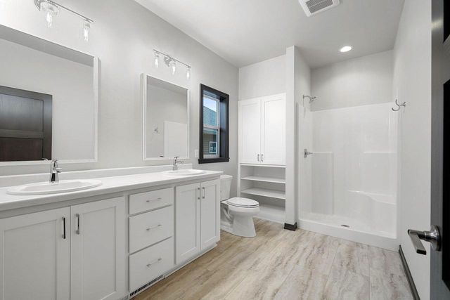 497 PAPERMILL CIRCLE, Kimberly, WI 54136