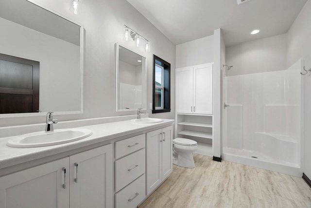 497 PAPERMILL CIRCLE, Kimberly, WI 54136