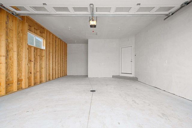 497 PAPERMILL CIRCLE, Kimberly, WI 54136