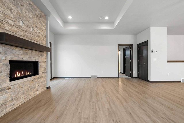 497 PAPERMILL CIRCLE, Kimberly, WI 54136