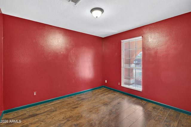8920 W HATCHER Road, Peoria, AZ 85345