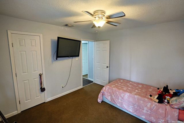 4326 Spring Oak, San Antonio, TX 78219