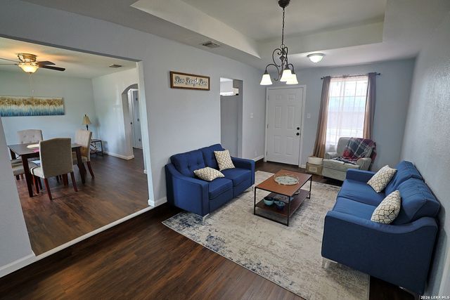 4326 Spring Oak, San Antonio, TX 78219