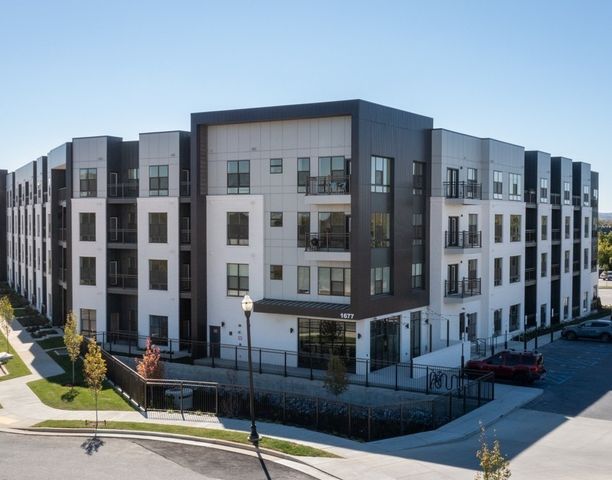 1677 54th Ave N Apt 439, Nashville, TN 37209