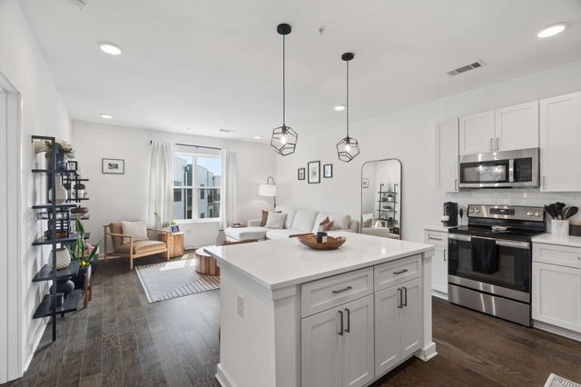 1677 54th Ave N Apt 439, Nashville, TN 37209