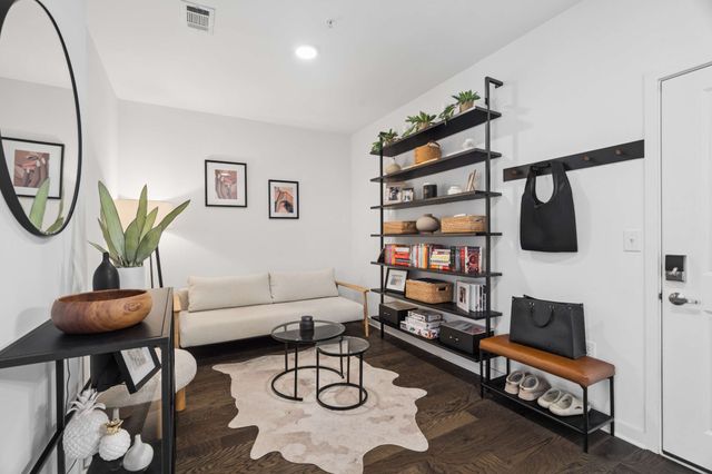 1677 54th Ave N Apt 439, Nashville, TN 37209