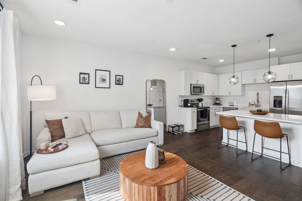 1677 54th Ave N Apt 439, Nashville, TN 37209