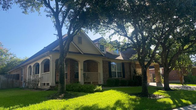 12203 Hidden River Lane, Pearland, TX 77584