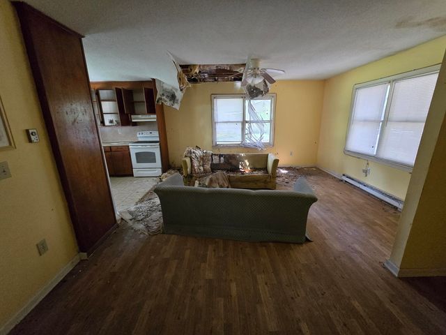 1946 River Road, Johns Island, SC 29455