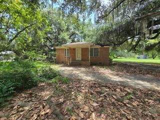 1946 River Road, Johns Island, SC 29455