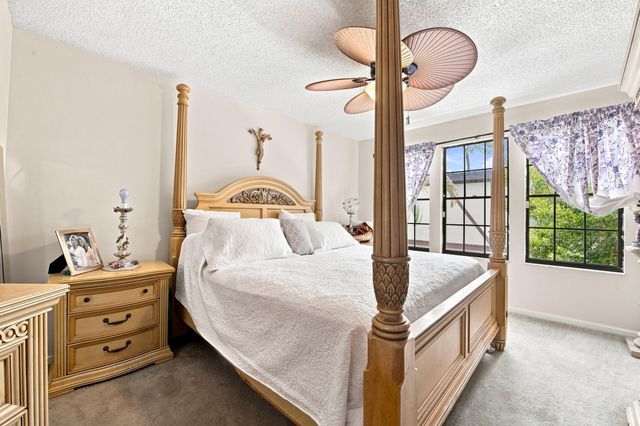 126 WEYBRIDGE Circle B, Royal Palm Beach, FL 33411