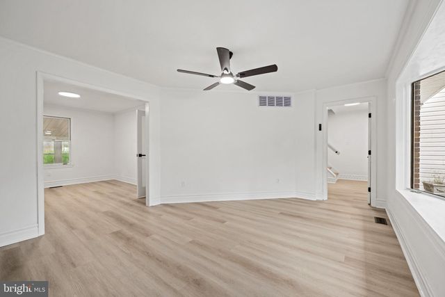 447 E PROSPECT AVE, West Berlin, NJ 08091