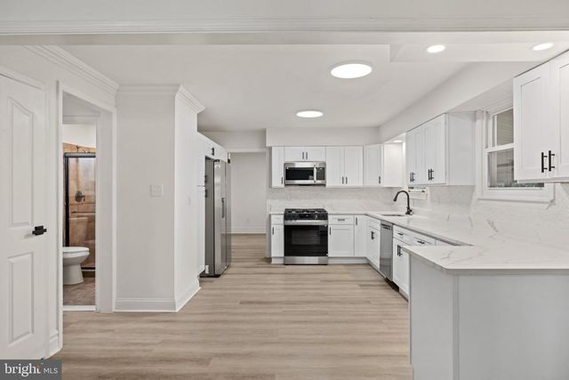 447 E PROSPECT AVE, West Berlin, NJ 08091