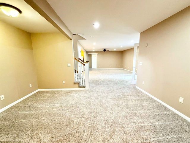3005 N Stone Lake Dr, Augusta, KS 67010