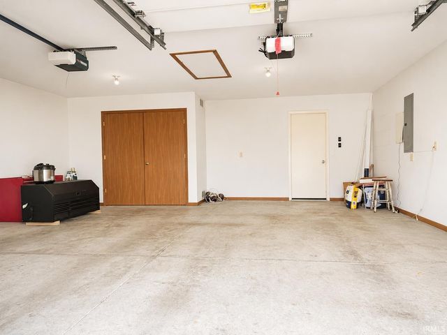 1240 Virgina Court, Bluffton, IN 46714