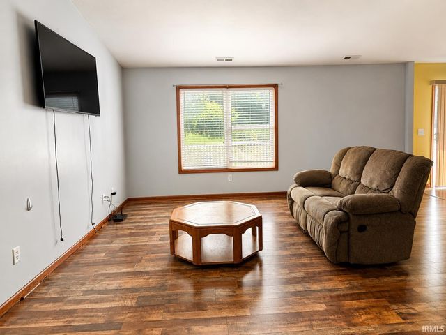 1240 Virgina Court, Bluffton, IN 46714