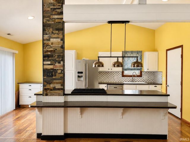 1240 Virgina Court, Bluffton, IN 46714