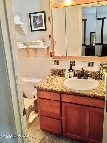 7324 E Random Ridge Drive, Tucson, AZ 85710