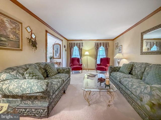 735 ROSS DR, Feasterville Trevose, PA 19053