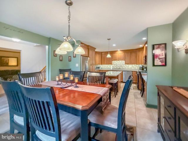 735 ROSS DR, Feasterville Trevose, PA 19053