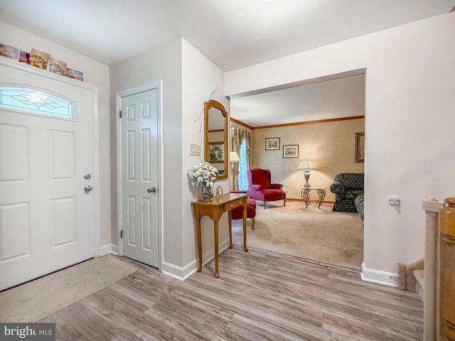 735 ROSS DR, Feasterville Trevose, PA 19053