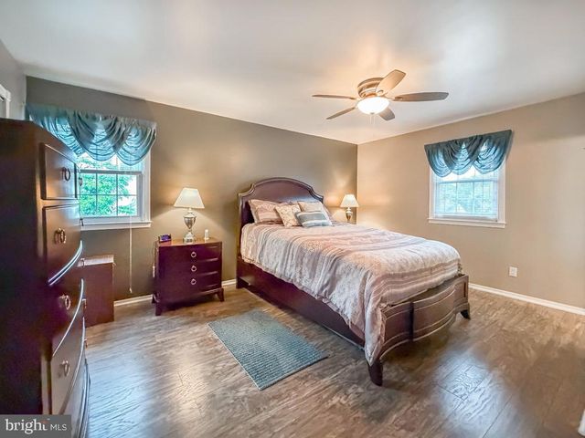 735 ROSS DR, Feasterville Trevose, PA 19053