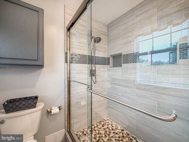 735 ROSS DR, Feasterville Trevose, PA 19053