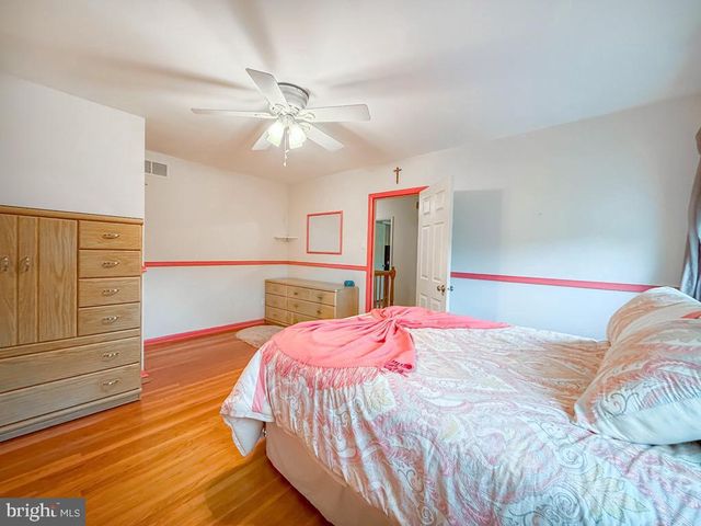 735 ROSS DR, Feasterville Trevose, PA 19053