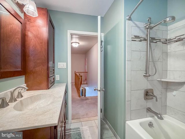 735 ROSS DR, Feasterville Trevose, PA 19053