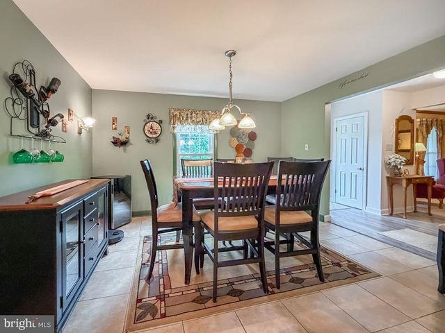735 ROSS DR, Feasterville Trevose, PA 19053