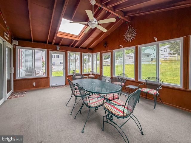 735 ROSS DR, Feasterville Trevose, PA 19053
