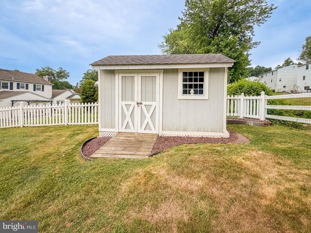 735 ROSS DR, Feasterville Trevose, PA 19053