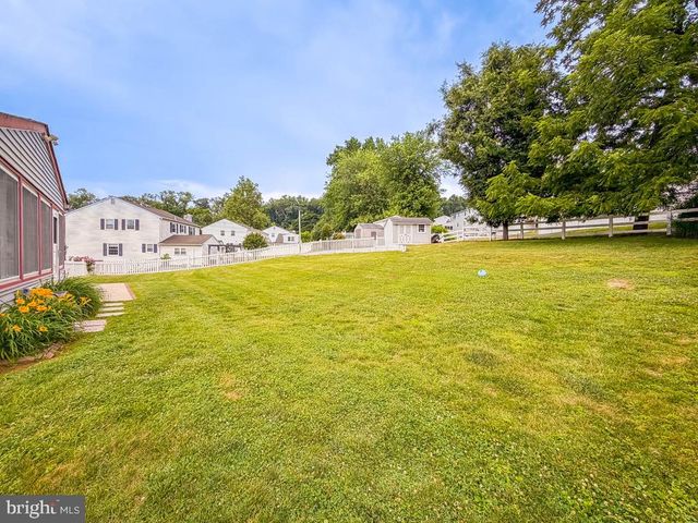 735 ROSS DR, Feasterville Trevose, PA 19053