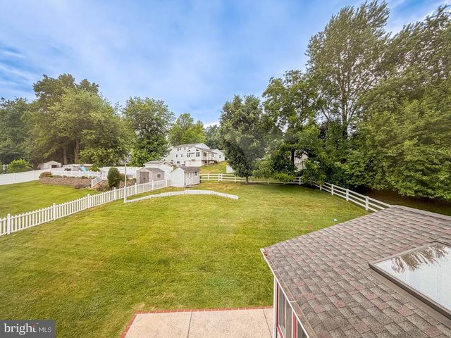 735 ROSS DR, Feasterville Trevose, PA 19053