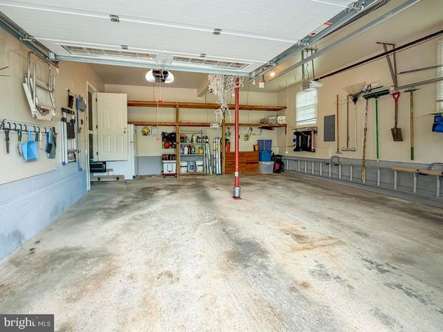 735 ROSS DR, Feasterville Trevose, PA 19053