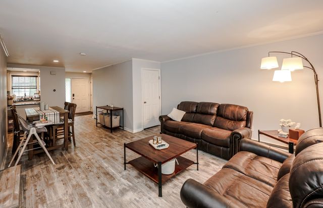 1465 Hooksett Rd Unit 117, Hooksett, NH 03106