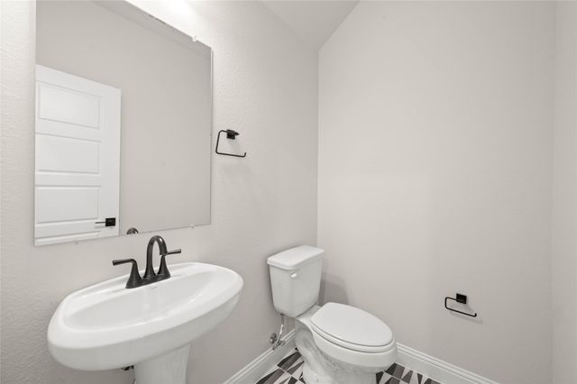 951 Richard Pittmon Drive, Desoto, TX 75115