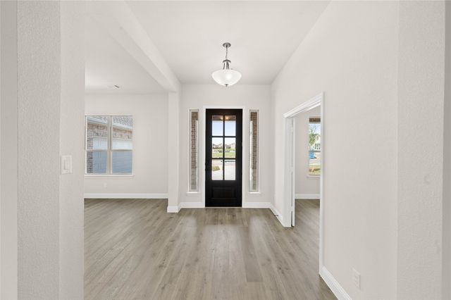951 Richard Pittmon Drive, Desoto, TX 75115